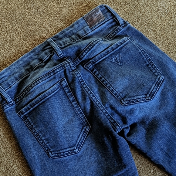 Guess Curvy Sophia Skinny Jeans - Picture 8 of 12